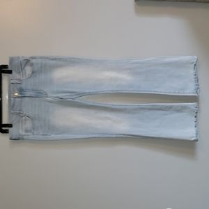 American eagle super super stretch light wash denim jeans!